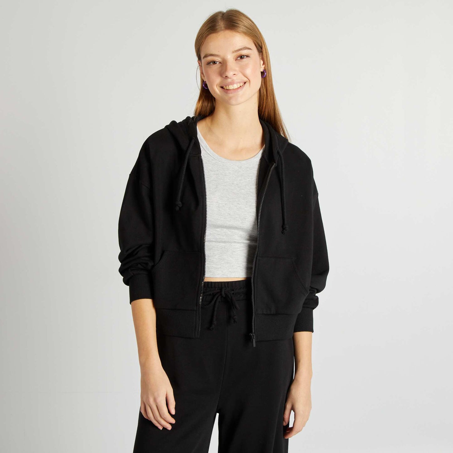 Plain zip-up hoodie BLACK