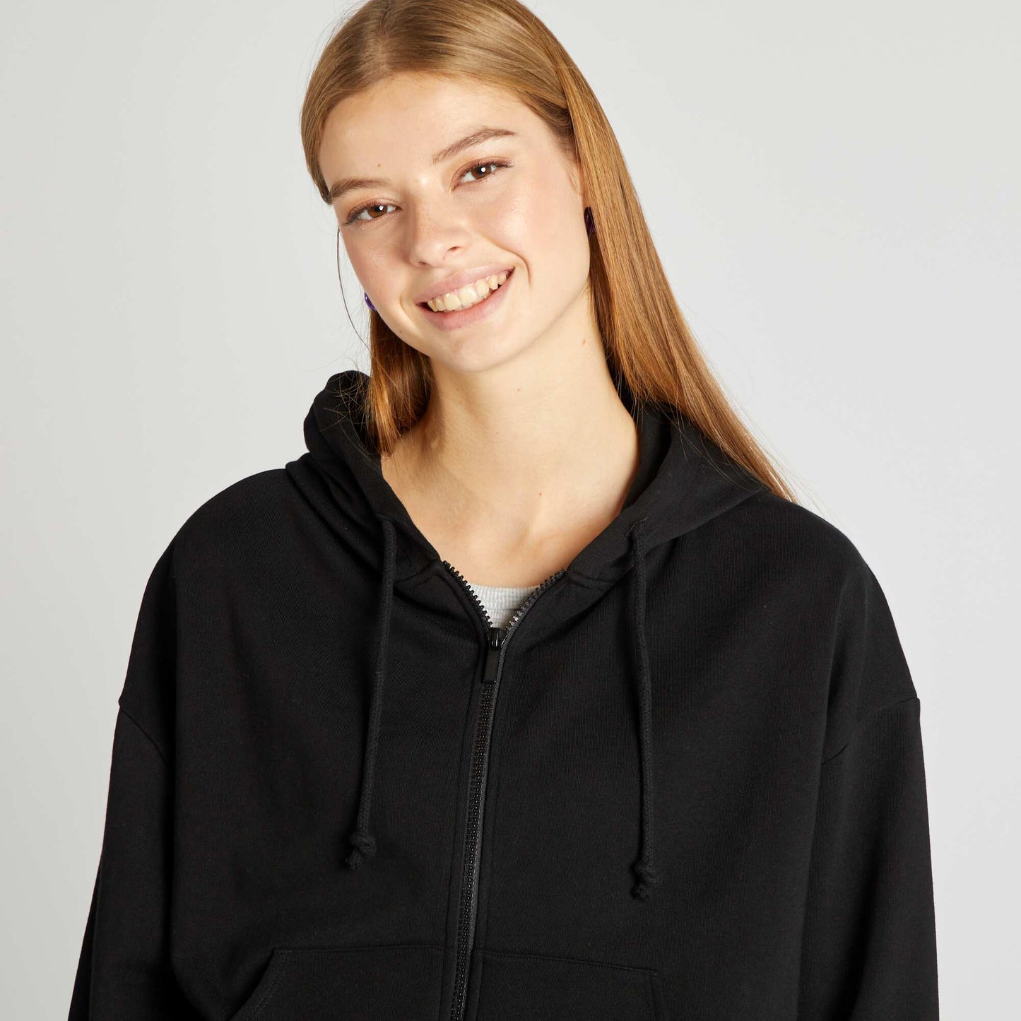 Plain zip-up hoodie BLACK