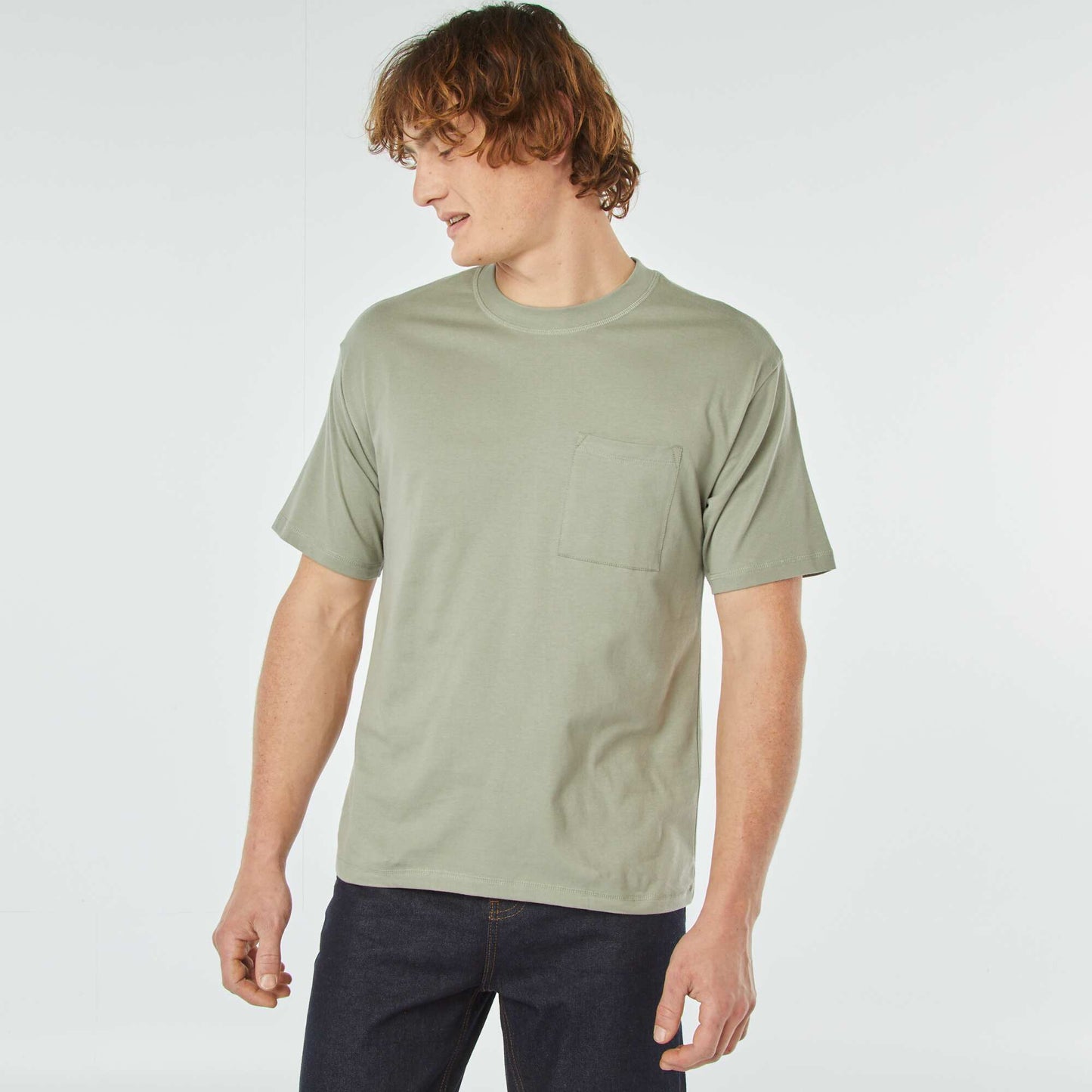 Plain T-shirt with breast pocket GREEN