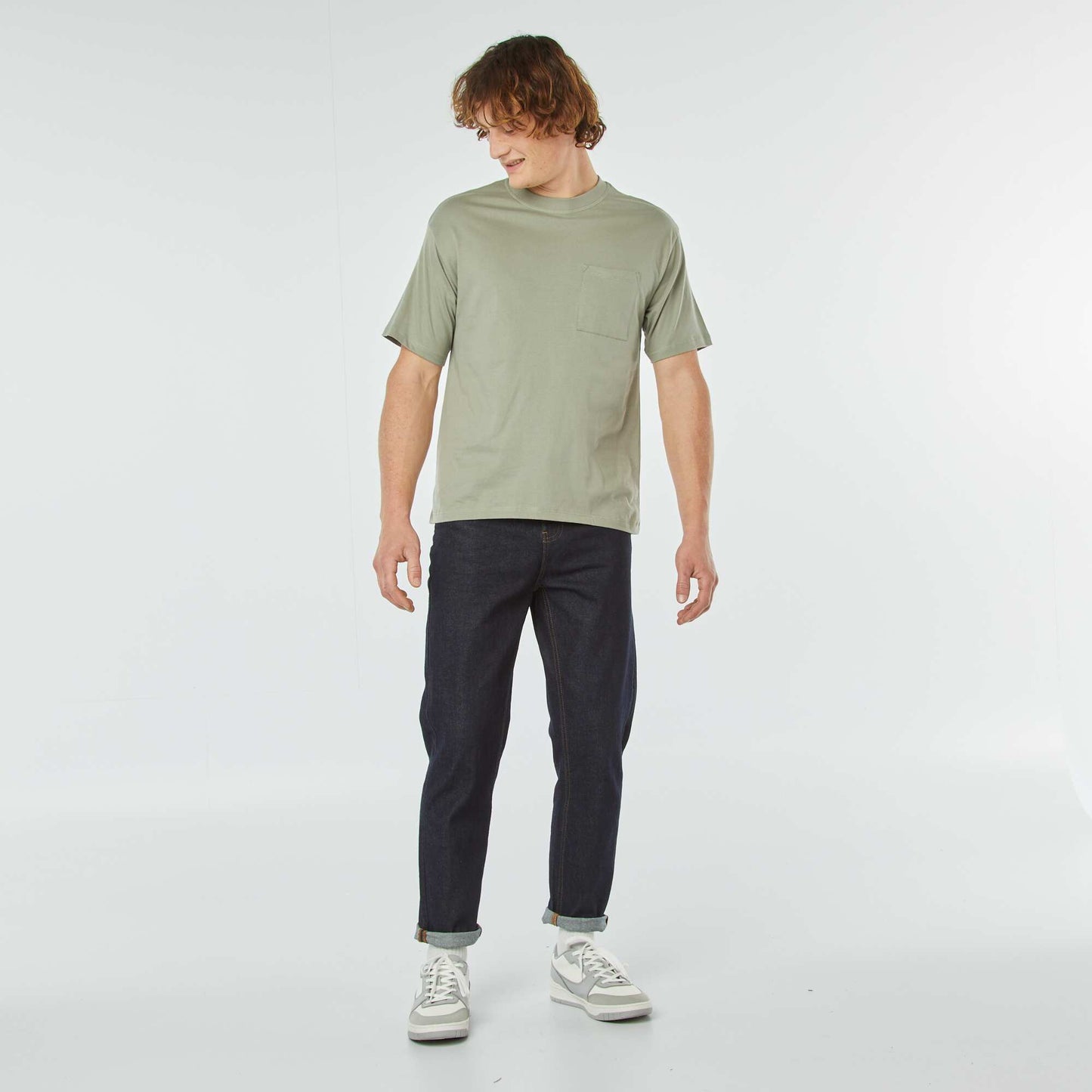 Plain T-shirt with breast pocket GREEN