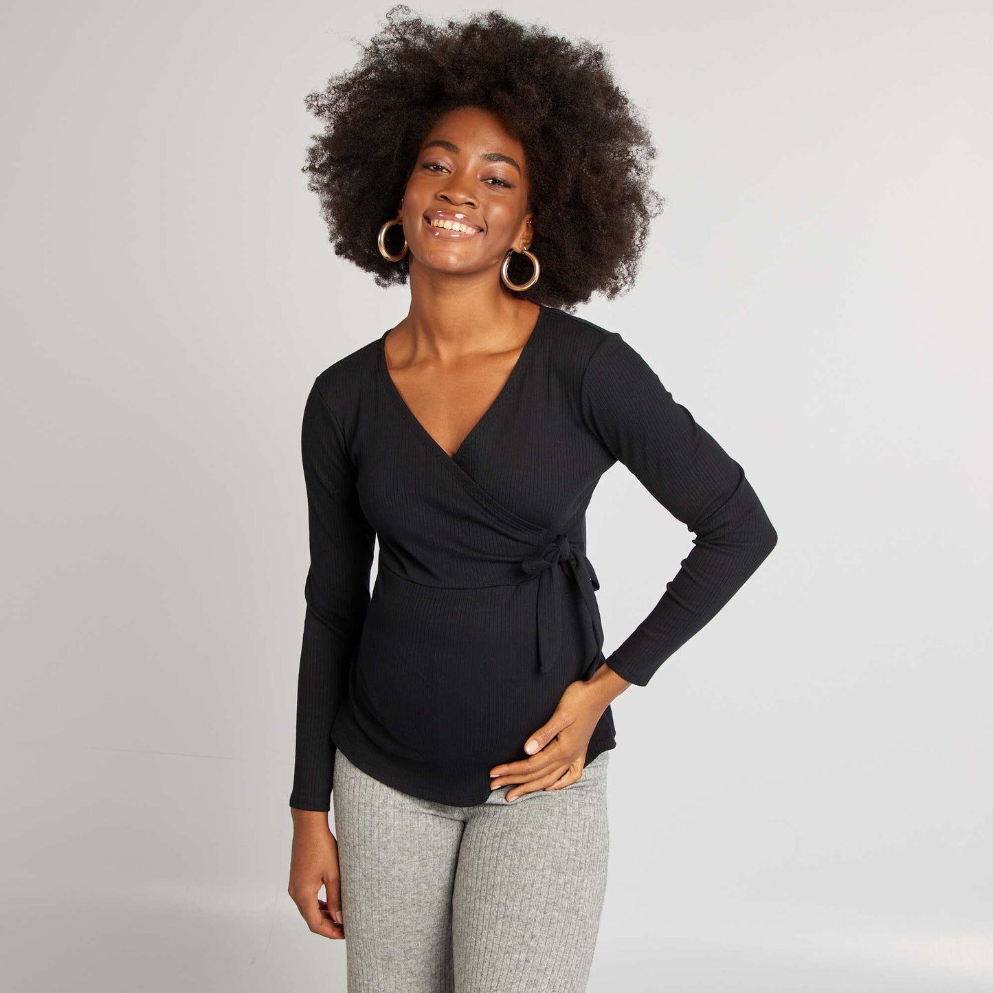 Stretchy wrap T-shirt with crossover neckline BLACK