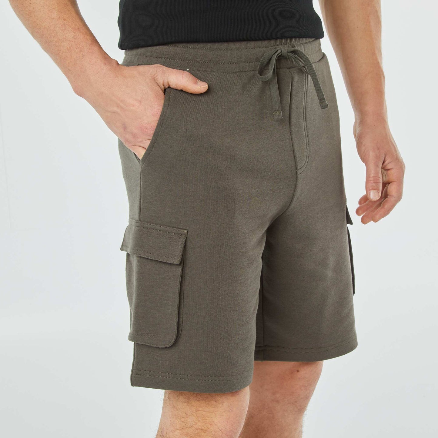 Multi-pocket sweatshirt fabric Bermuda shorts KHAKI