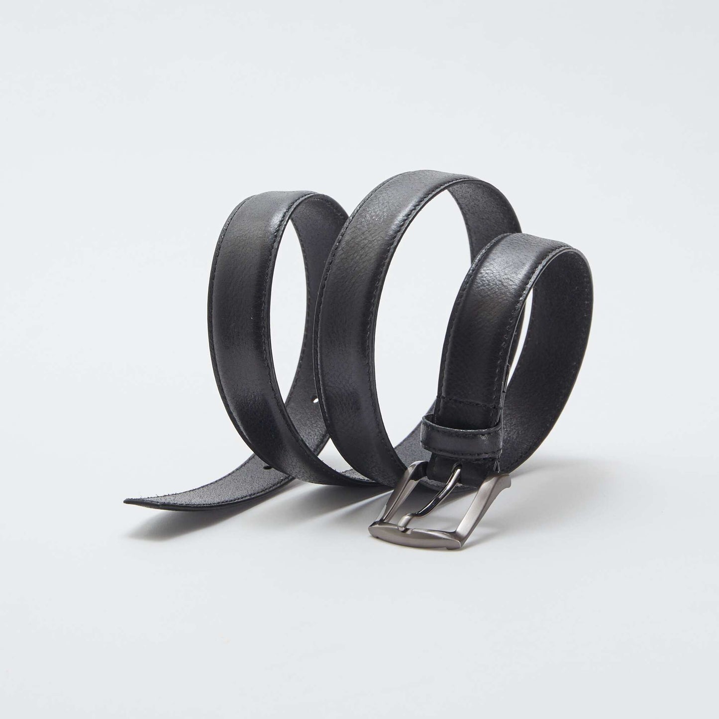 Basic leather belt with metal buckle BLACK