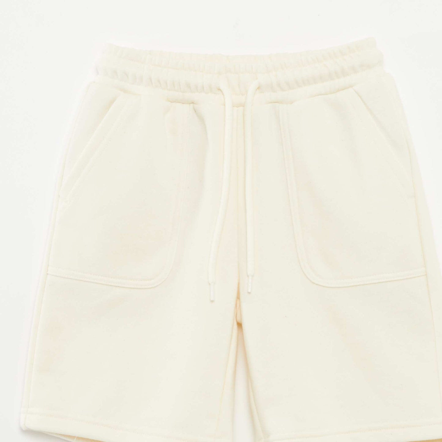 Shorts with large pockets WHITE