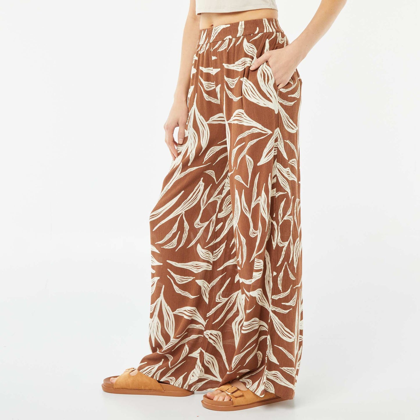 Crêpe wide-leg trousers BROWN