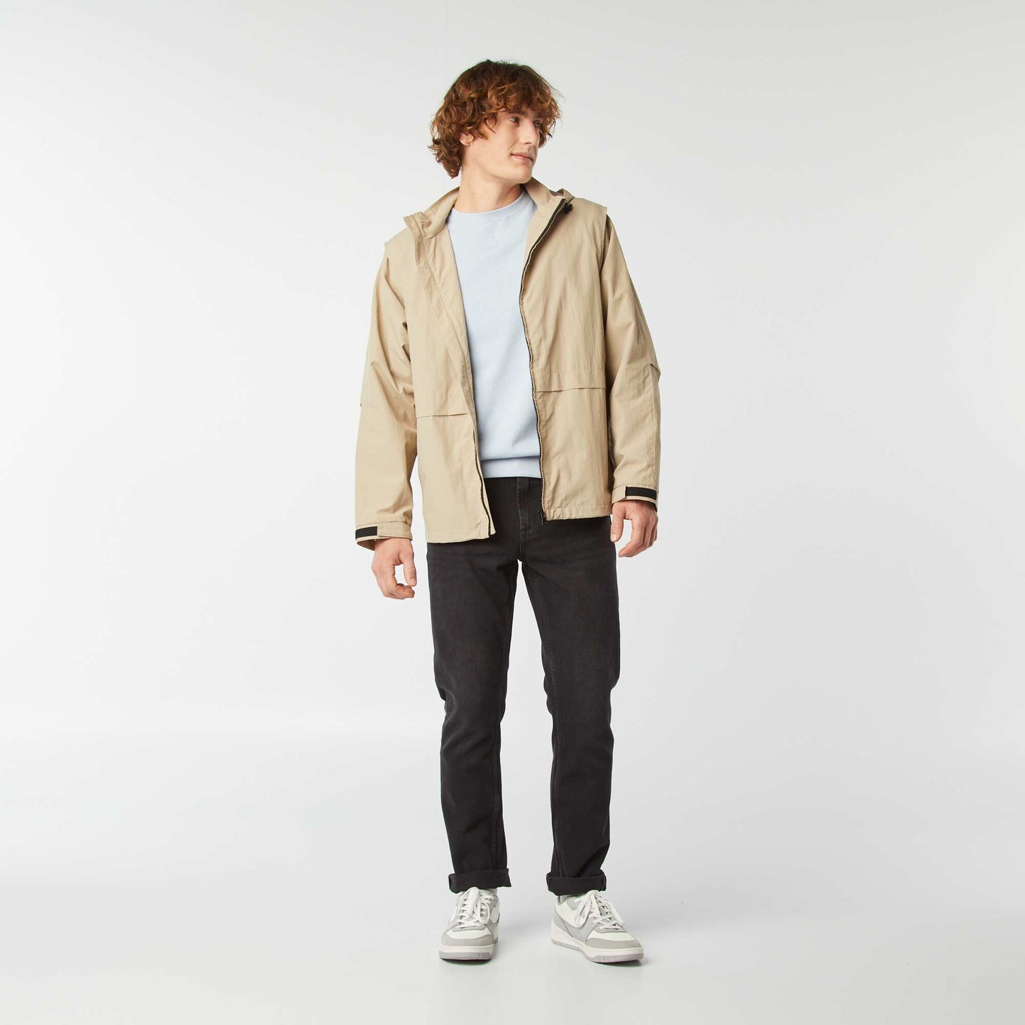 Showerproof windcheater with detachable sleeves BEIGE
