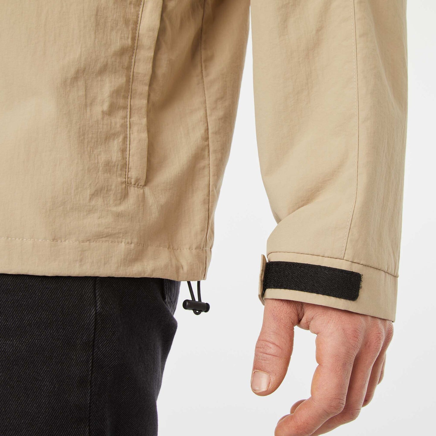 Showerproof windcheater with detachable sleeves BEIGE