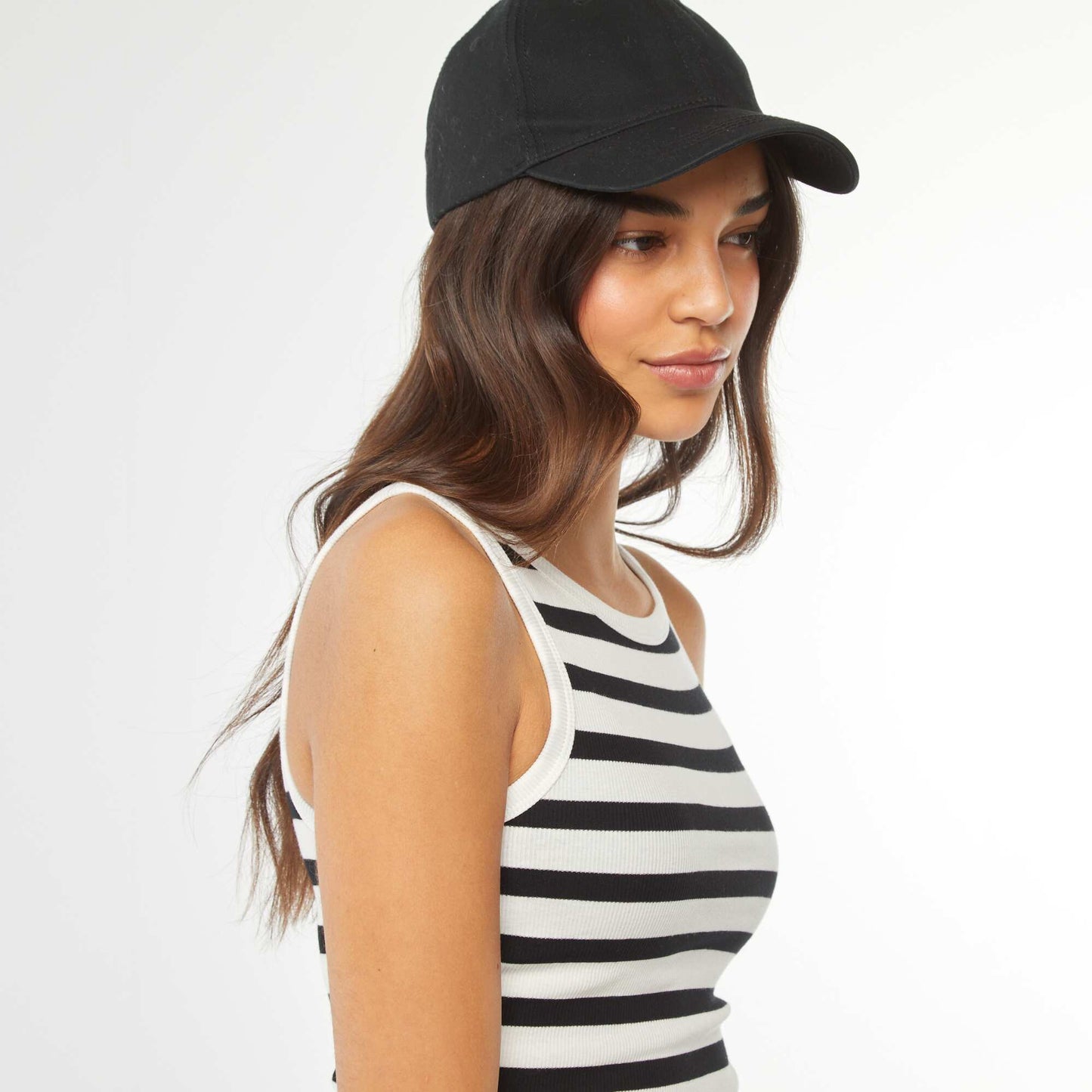 Vest top with cutaway arms WHITE