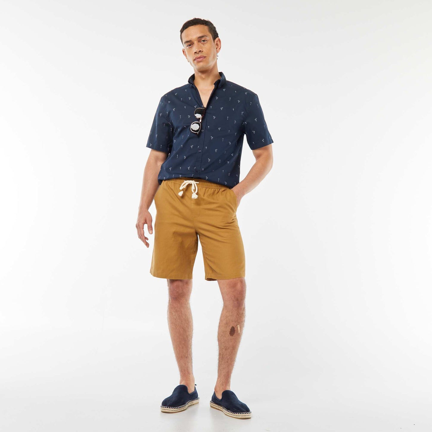 Short-sleeved straight-cut shirt WHITE