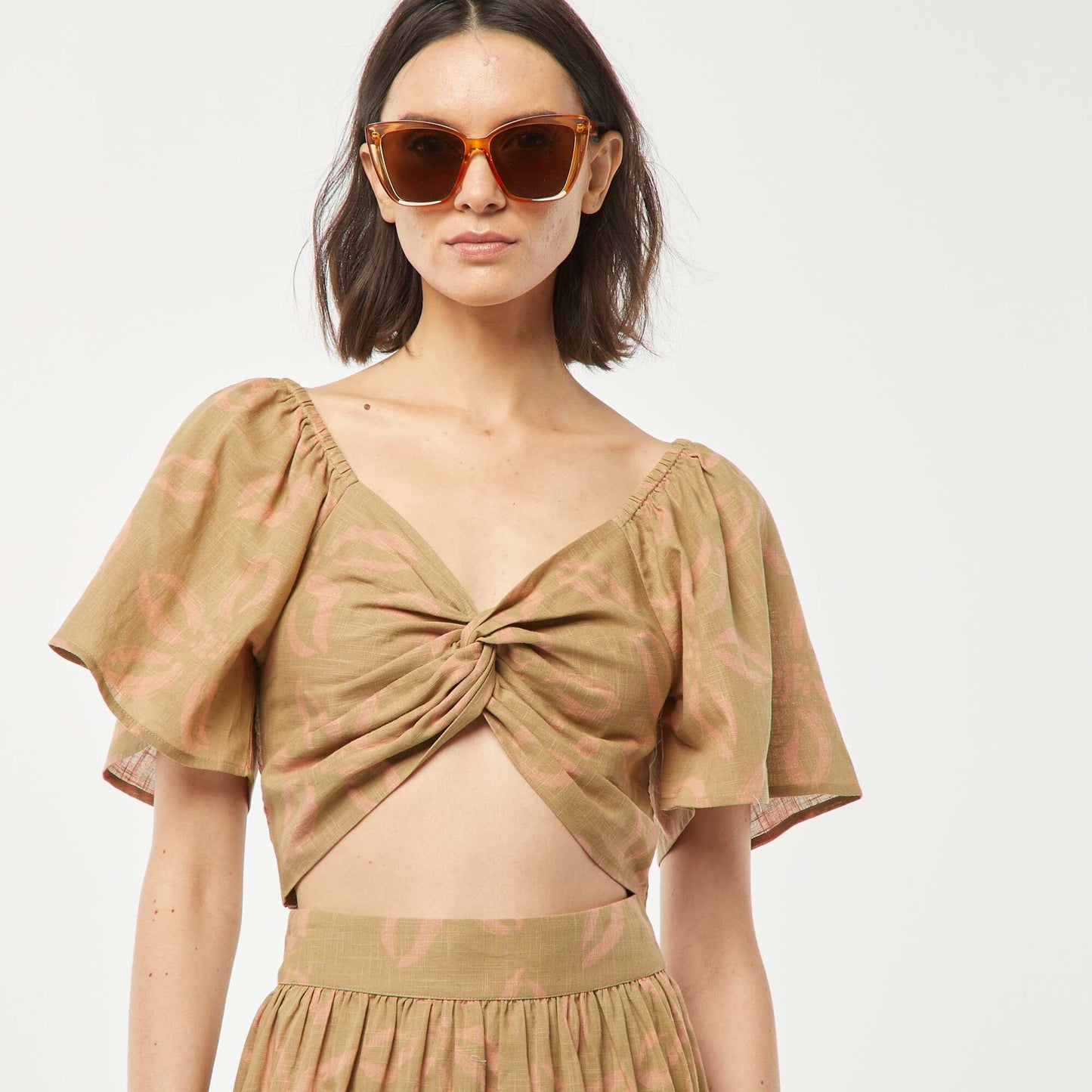 Cropped blouse with fancy bow and butterfly sleeves GREEN