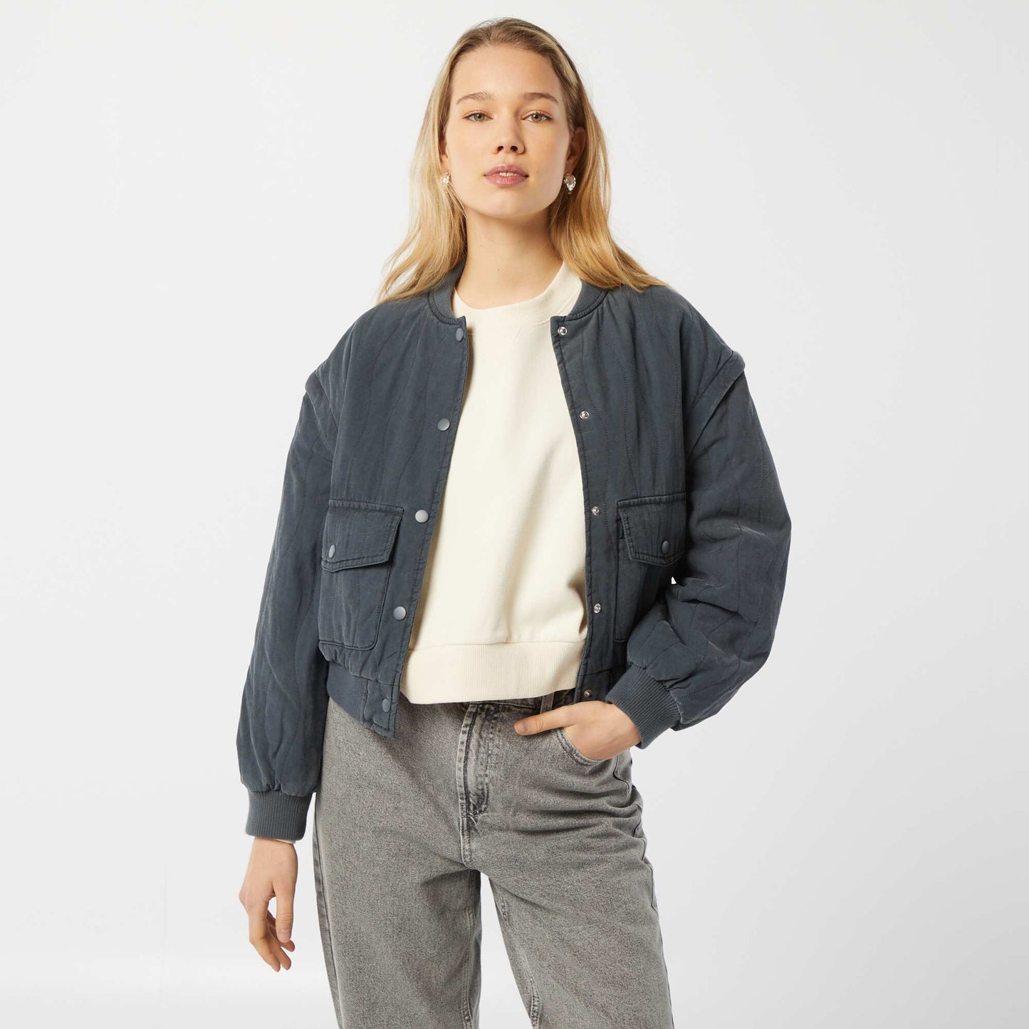 2-in-1 quilted jacket with detachable sleeves BLACK