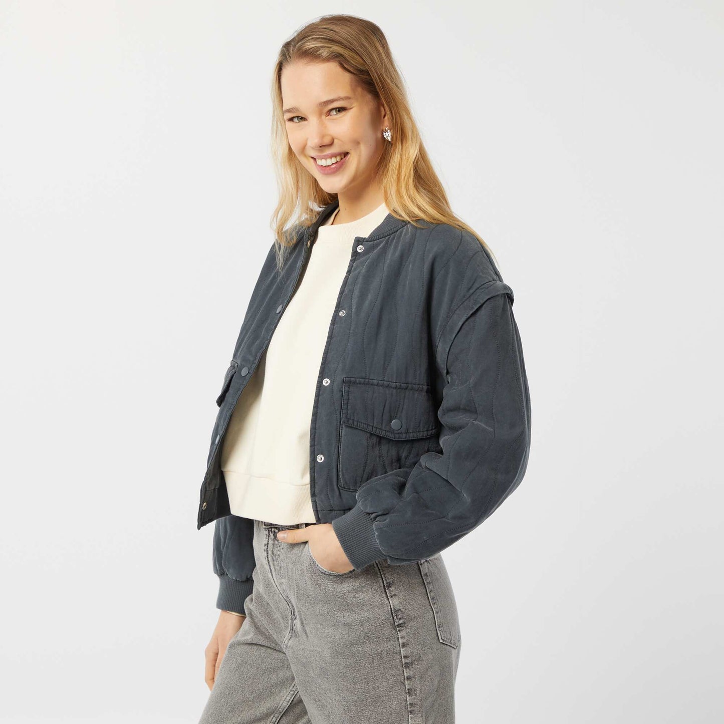2-in-1 quilted jacket with detachable sleeves BLACK