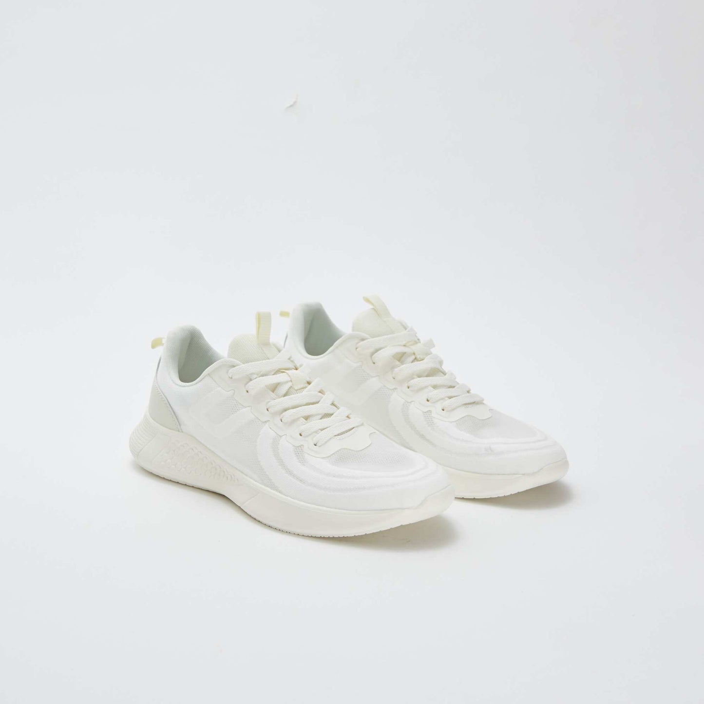 DDE83_1_ZC1