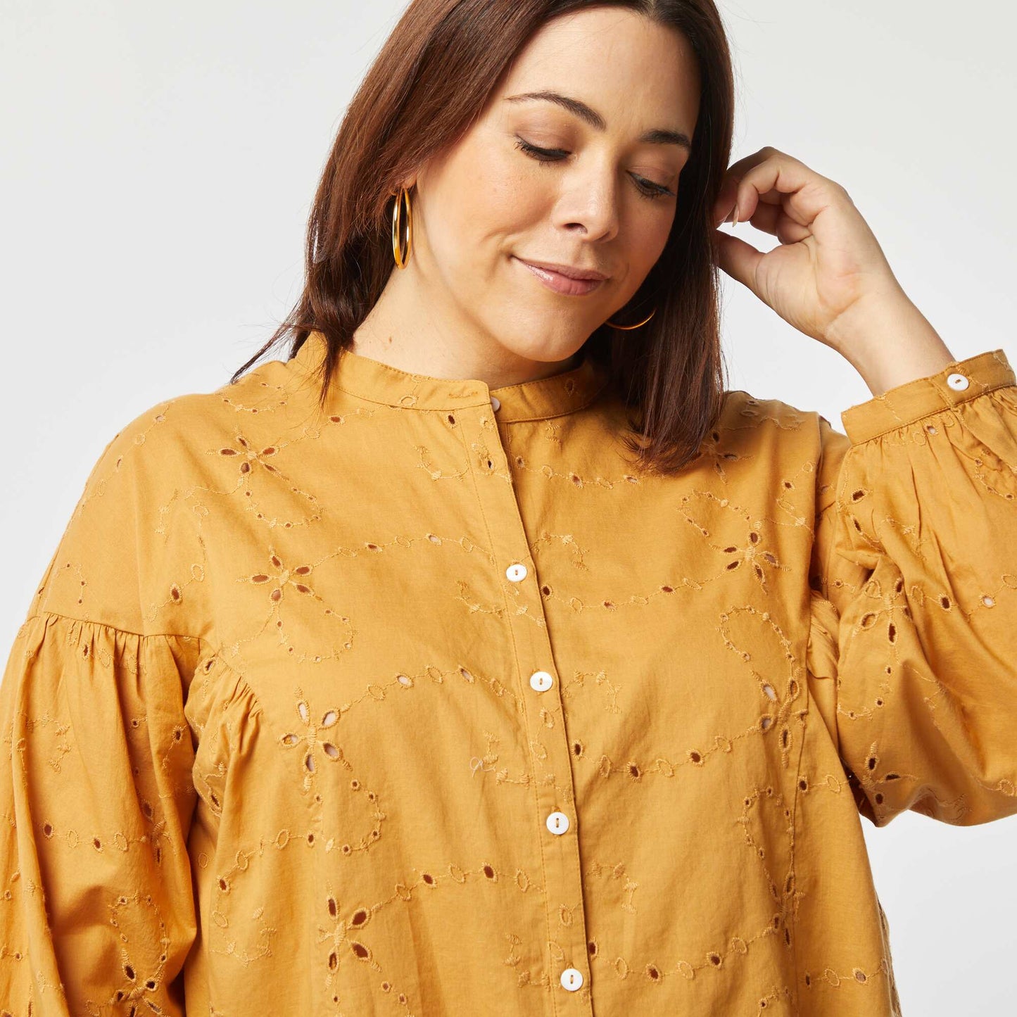 Broderie anglaise blouse BEIGE