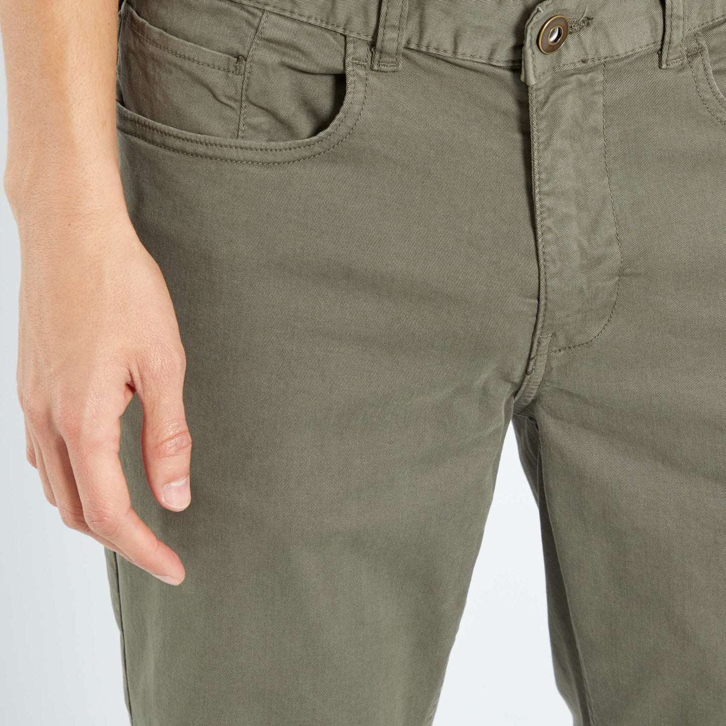 Slim 5-pocket chinos - L32 KHAKI