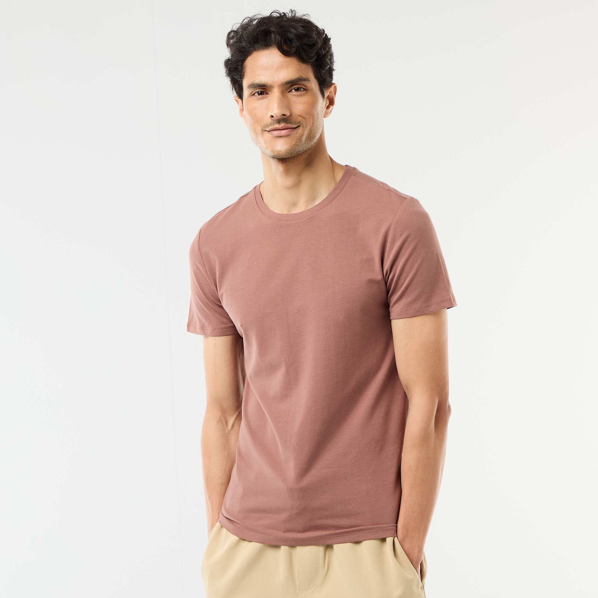 სადა მაისური - ვიწრო ყავისფერი