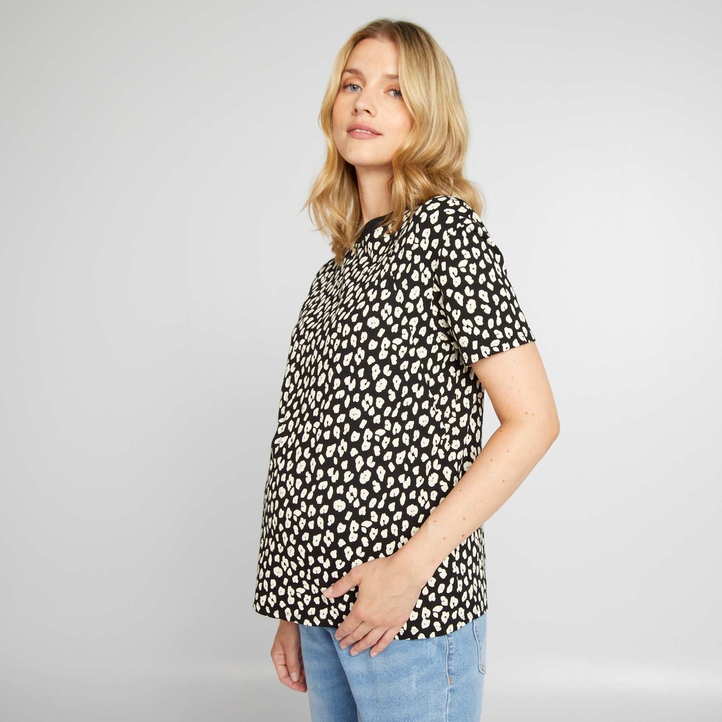 Nursing T-shirt with openings BLACK