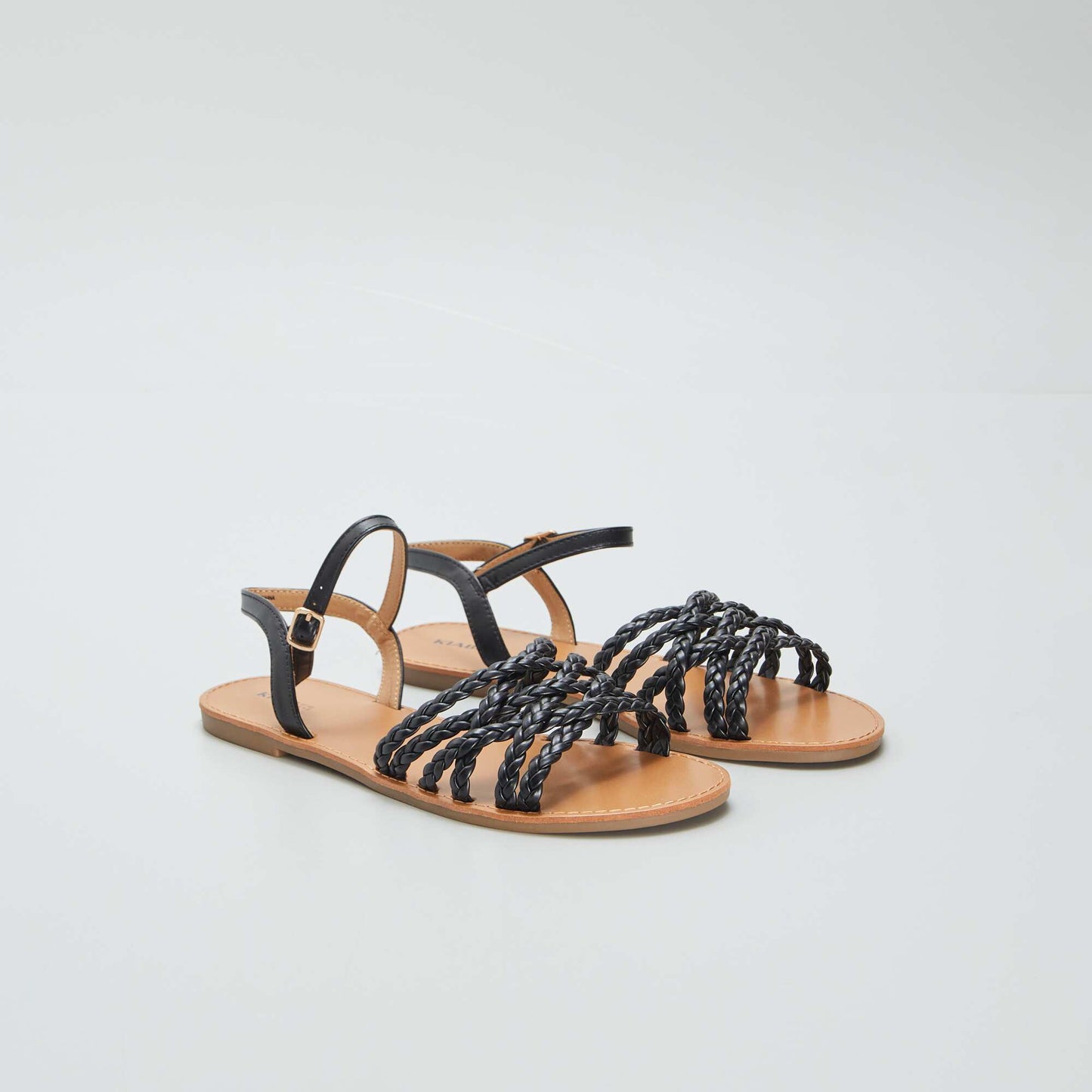 Flat sandals with braided straps black