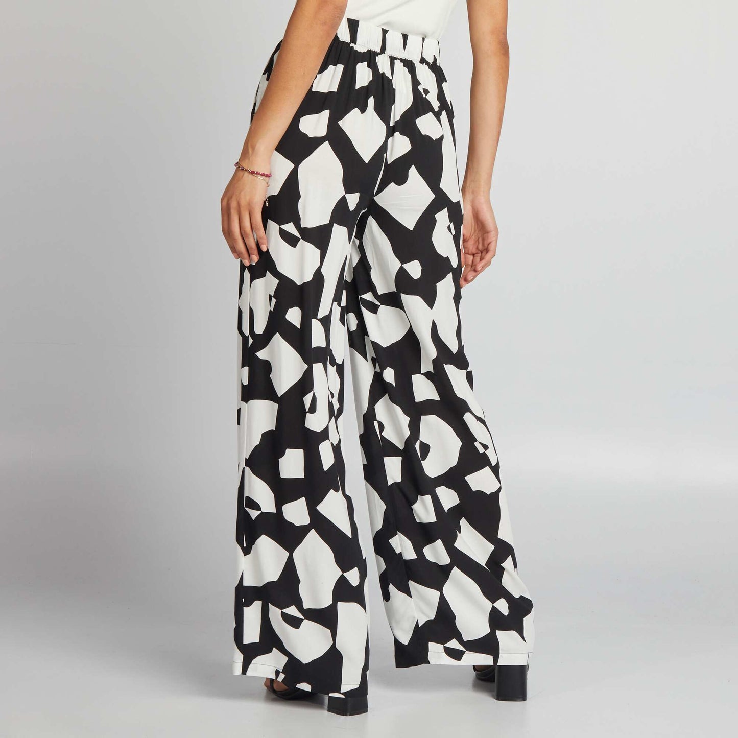 Printed wide-leg trousers BLACK