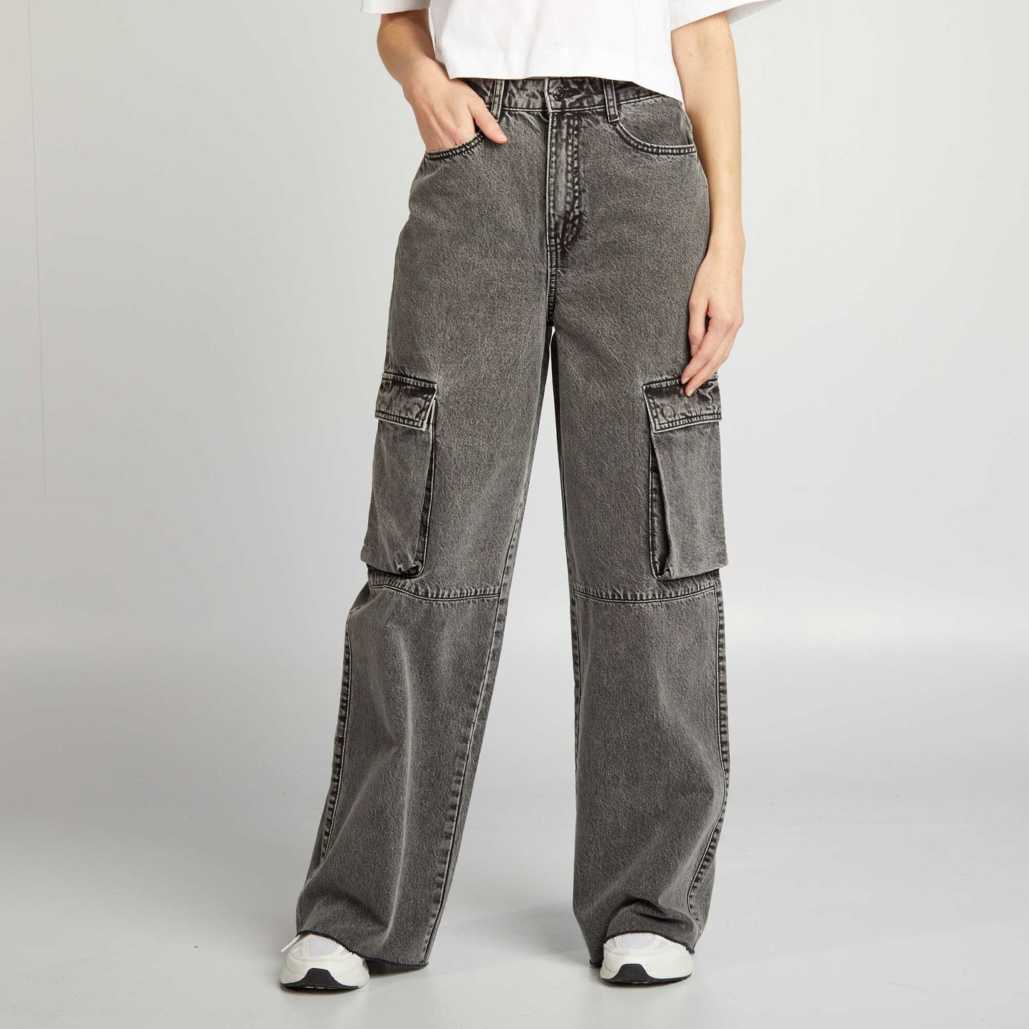 Wide-leg multi-pocket jeans GREY