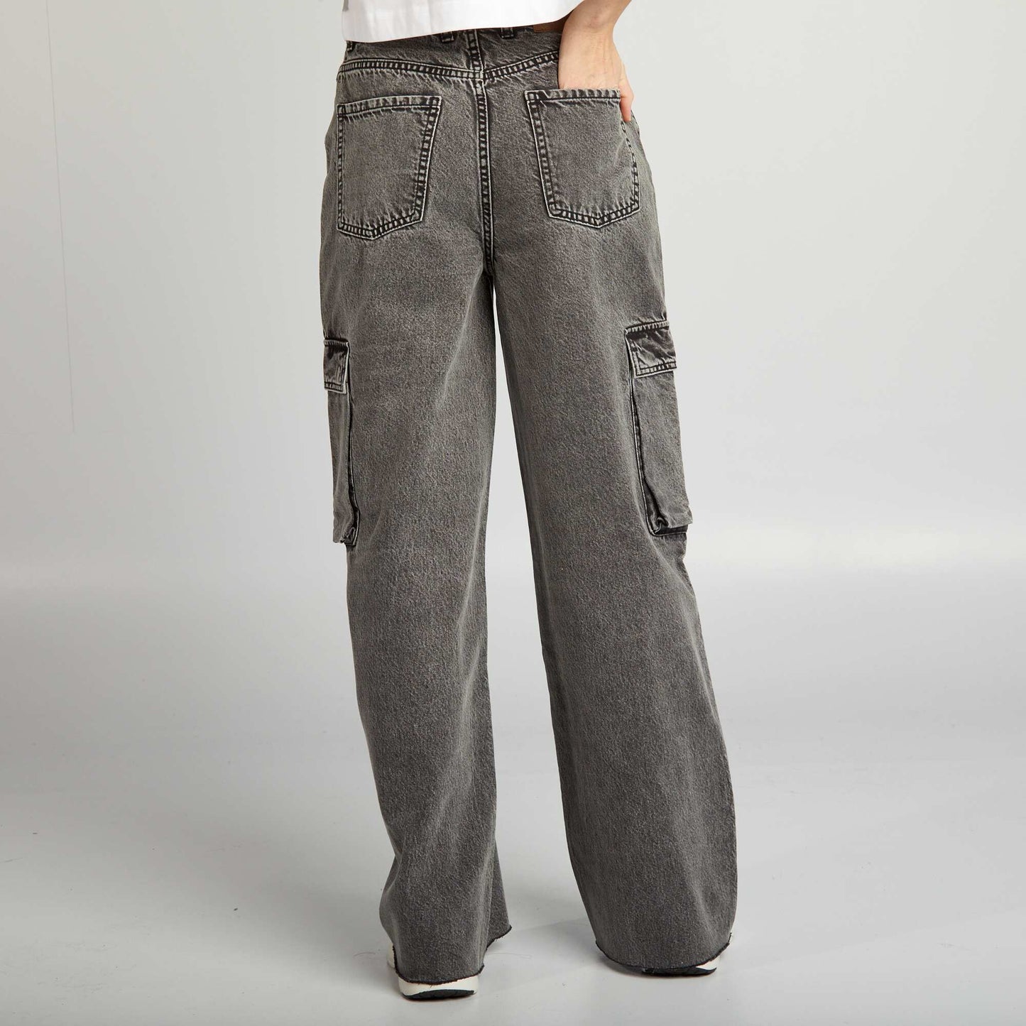 Wide-leg multi-pocket jeans GREY