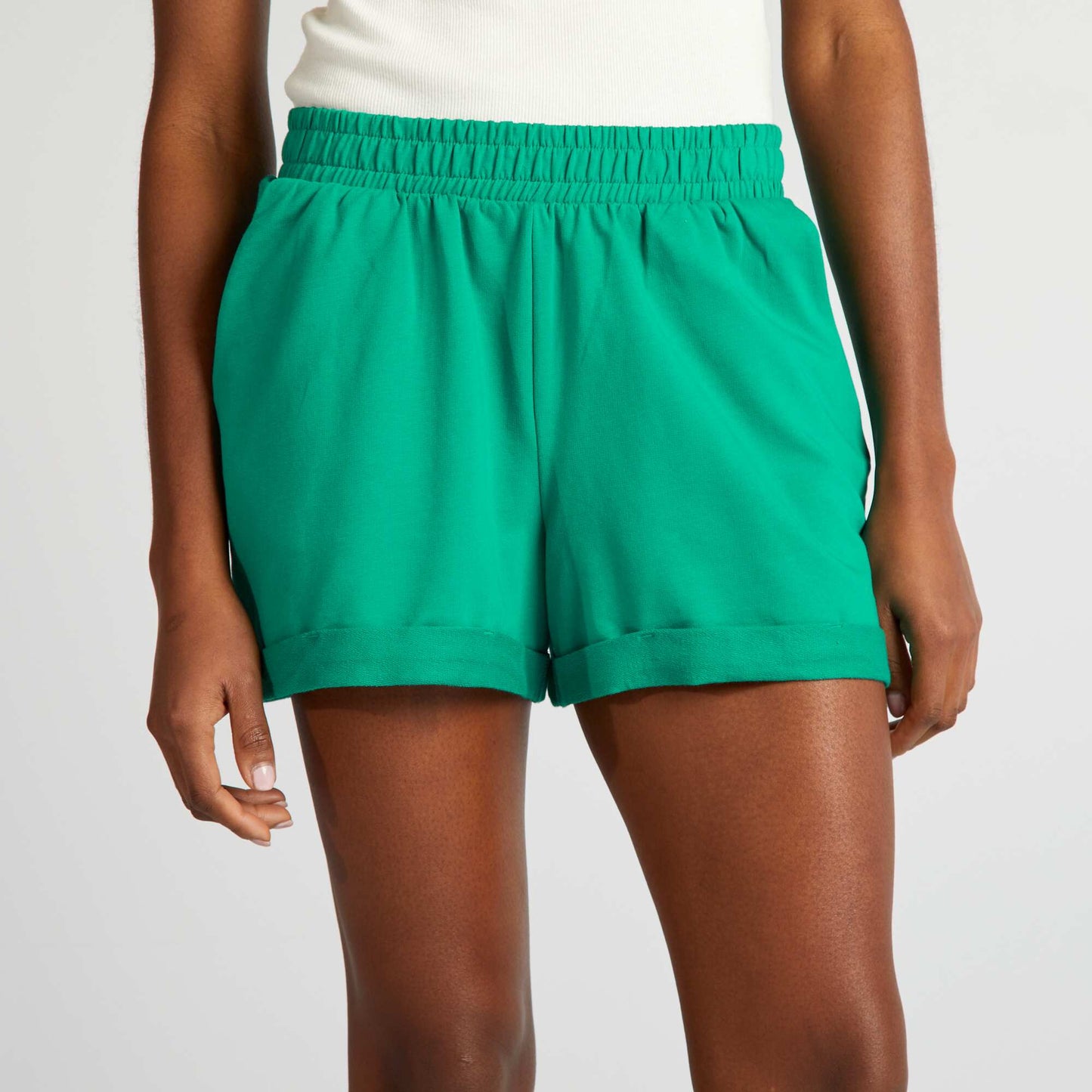 Sports shorts GREEN