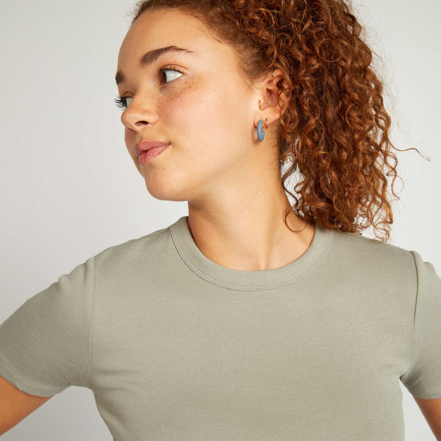 Short-sleeved cropped T-shirt GREEN