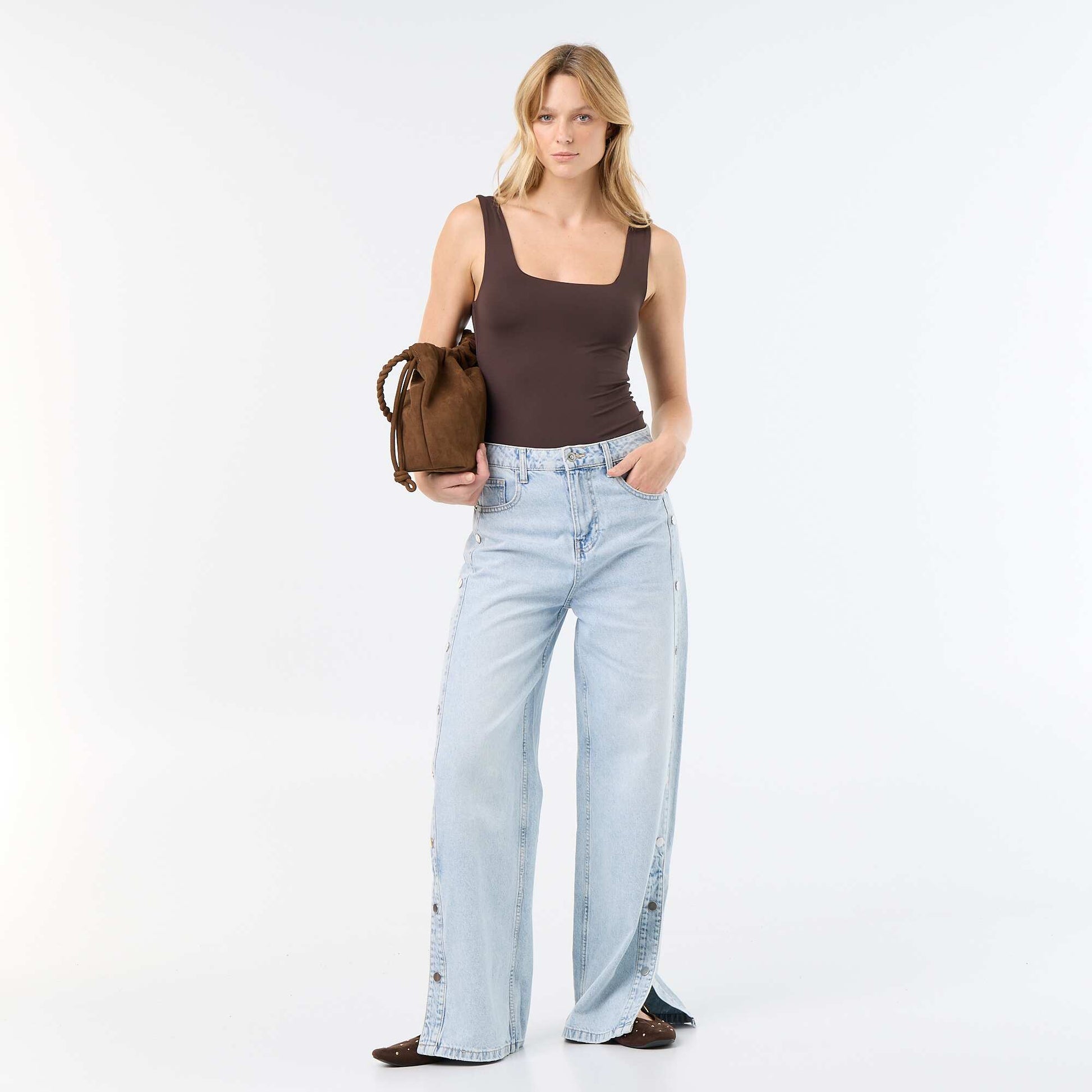 Square-neck stretch t-shirt BROWN