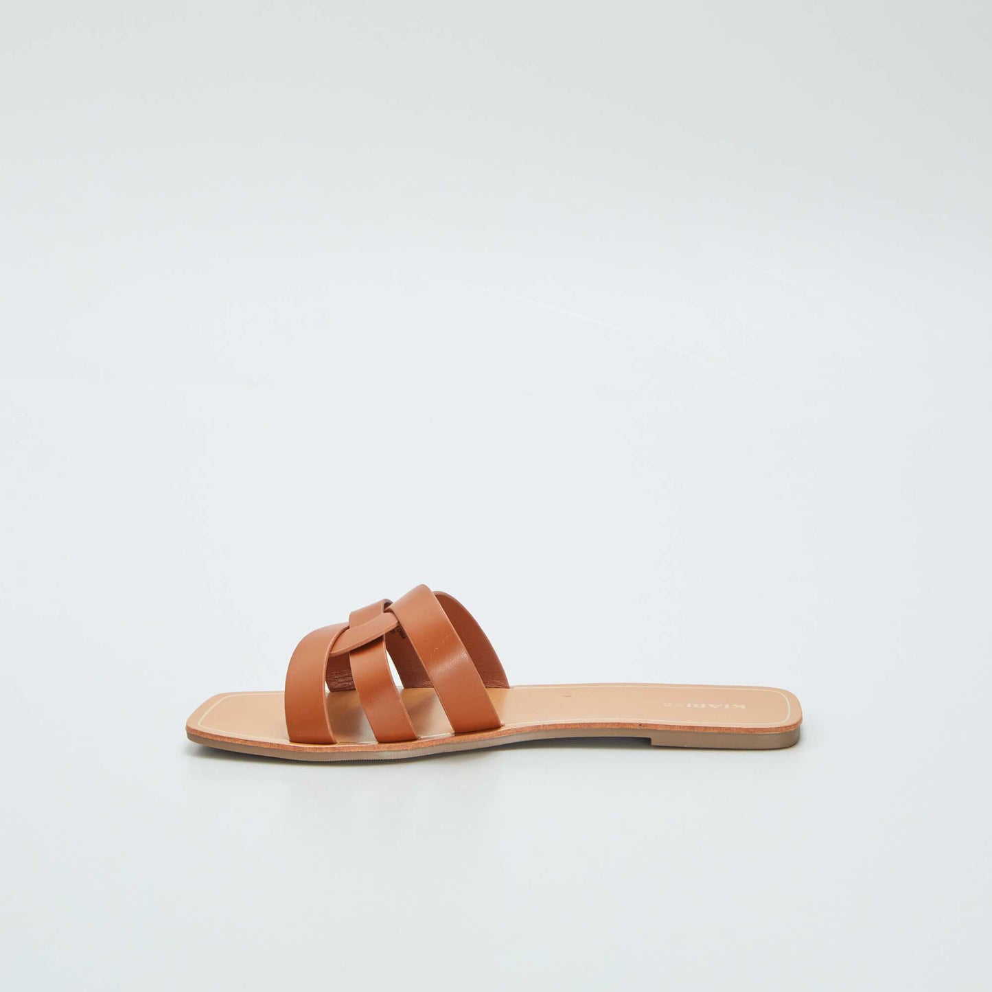 Sandals with crossover straps BROWN