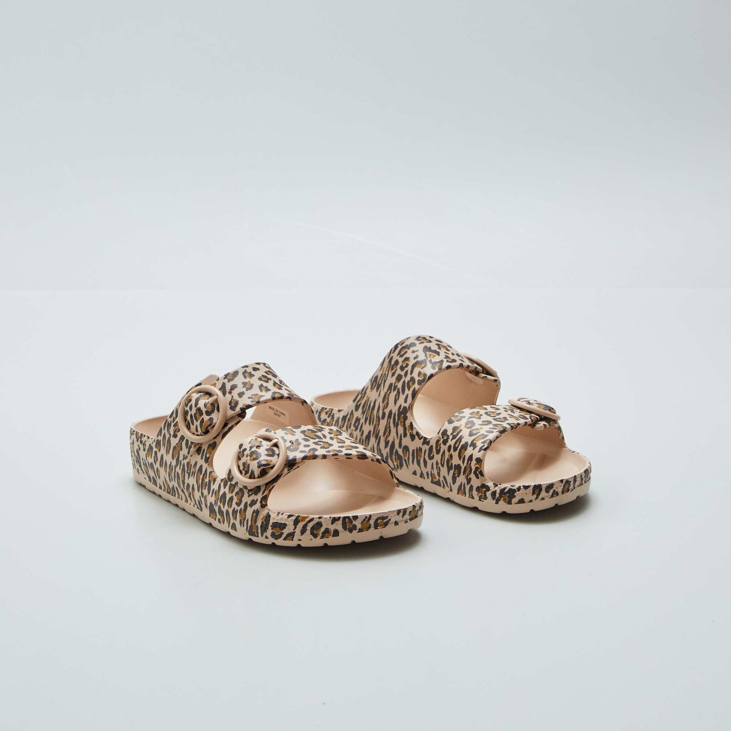 Sandals with double straps beige