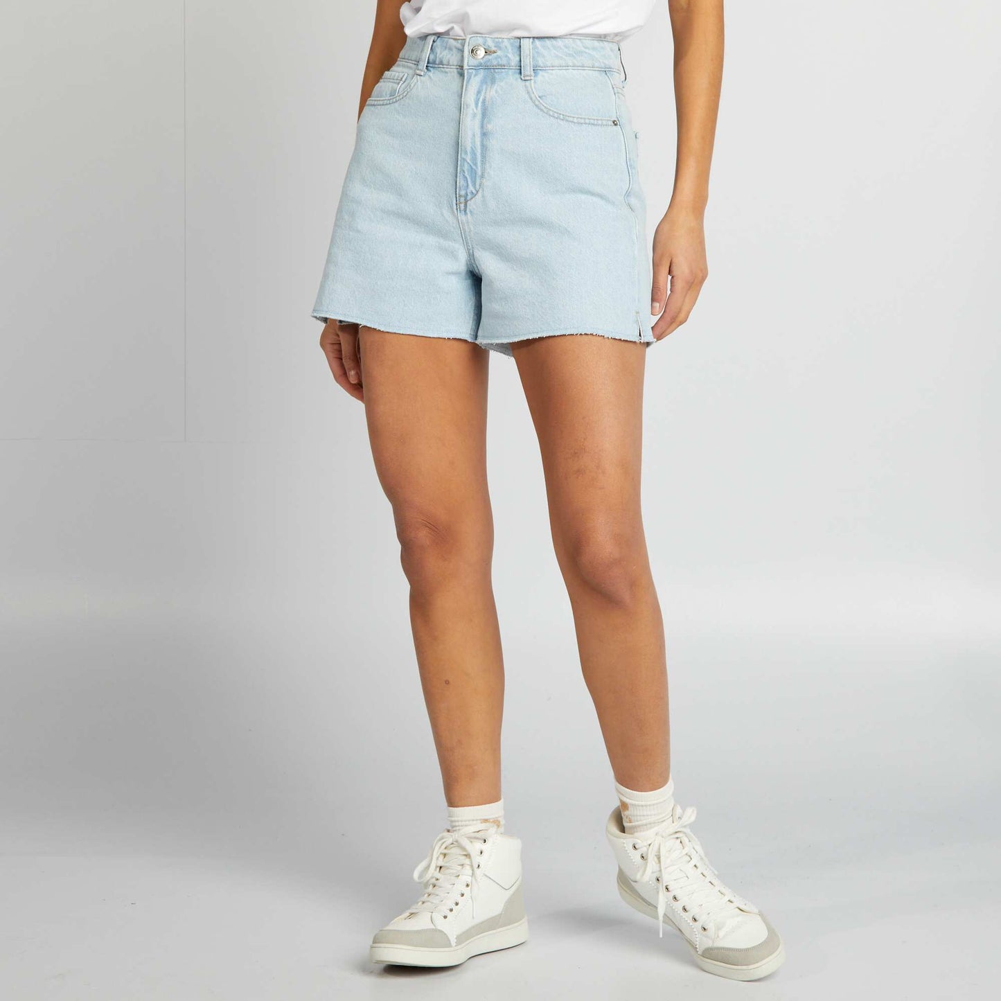 Raw-cut denim shorts BLUE