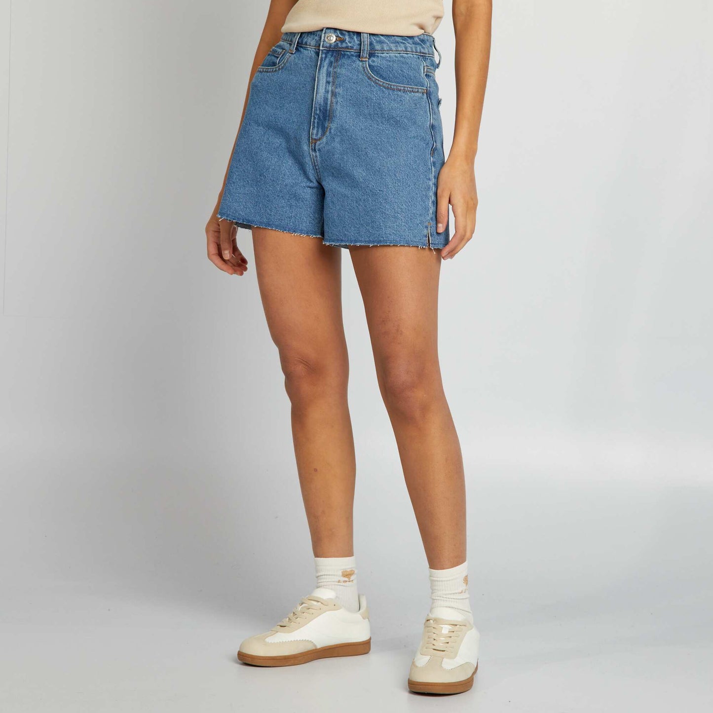 Raw-cut denim shorts BLUE