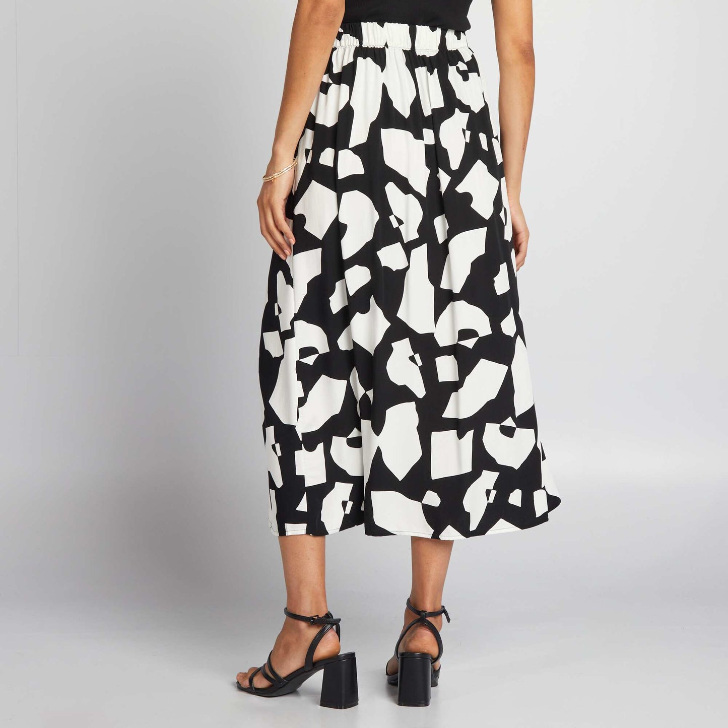 Flowing printed midi skirt BLACK