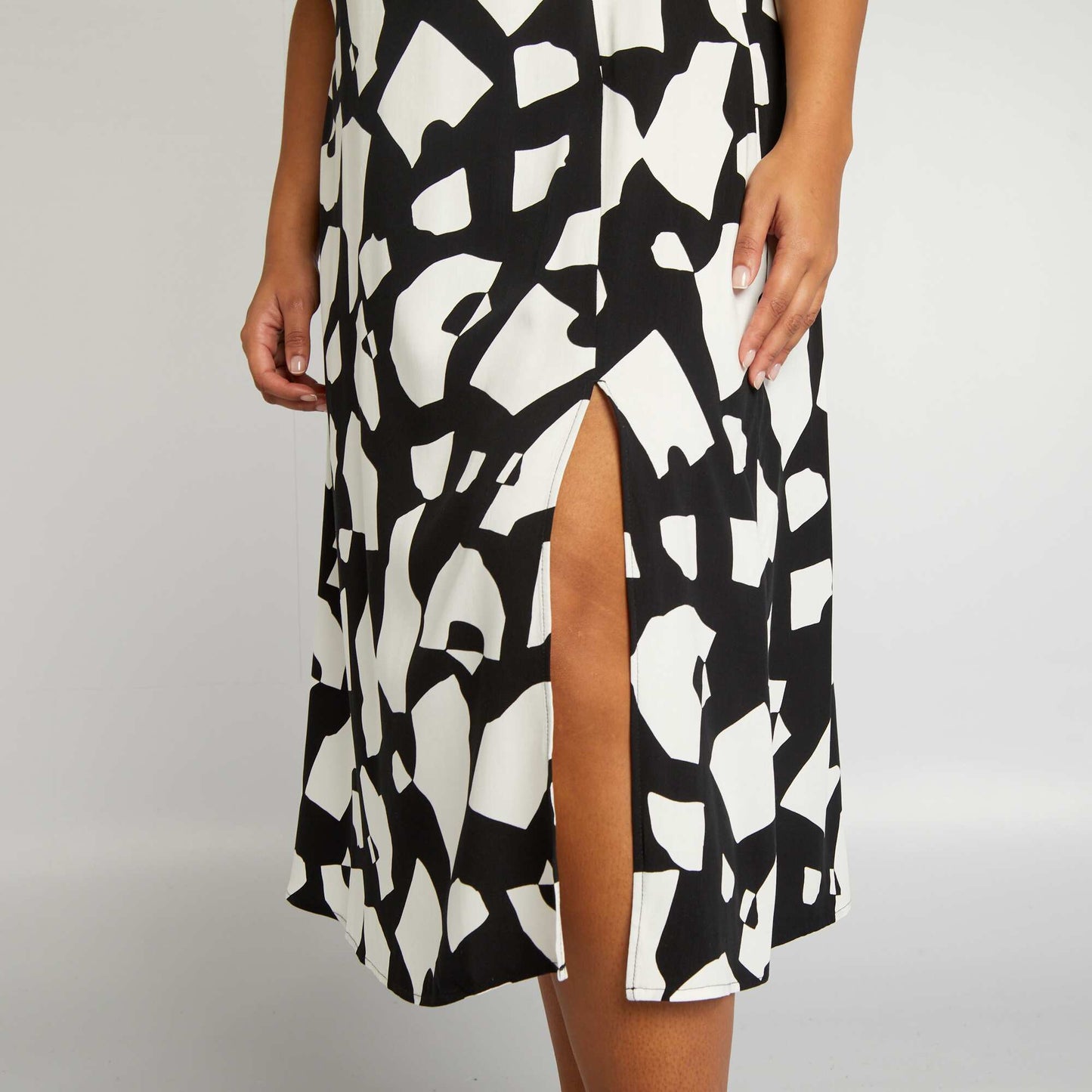 Patterned midi skirt BLACK