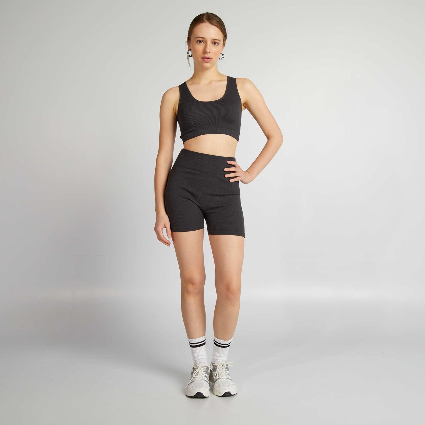 Ribbed knit sports bra BLACK