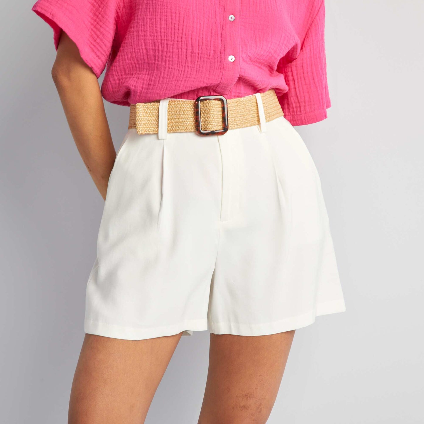 High-waisted shorts with braided belt WHITE