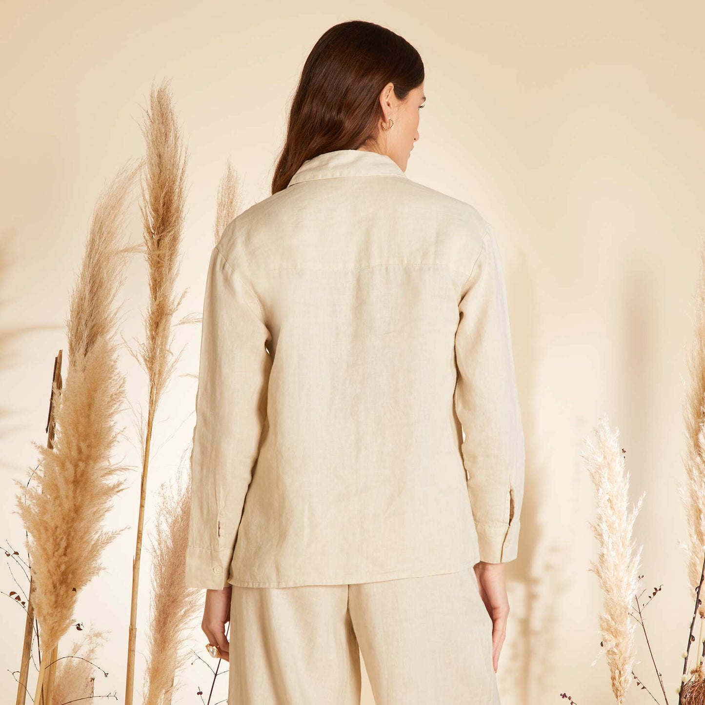 Long-sleeved loose-fitting linen shirt BEIGE