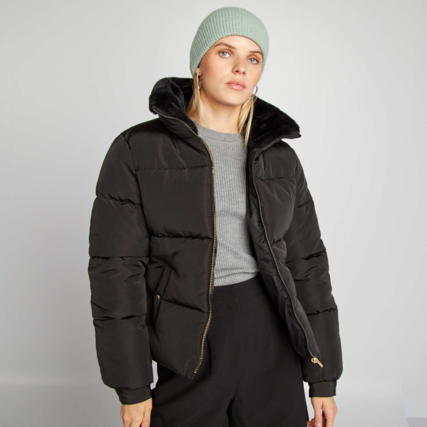 Quilted padded jacket with high neck black