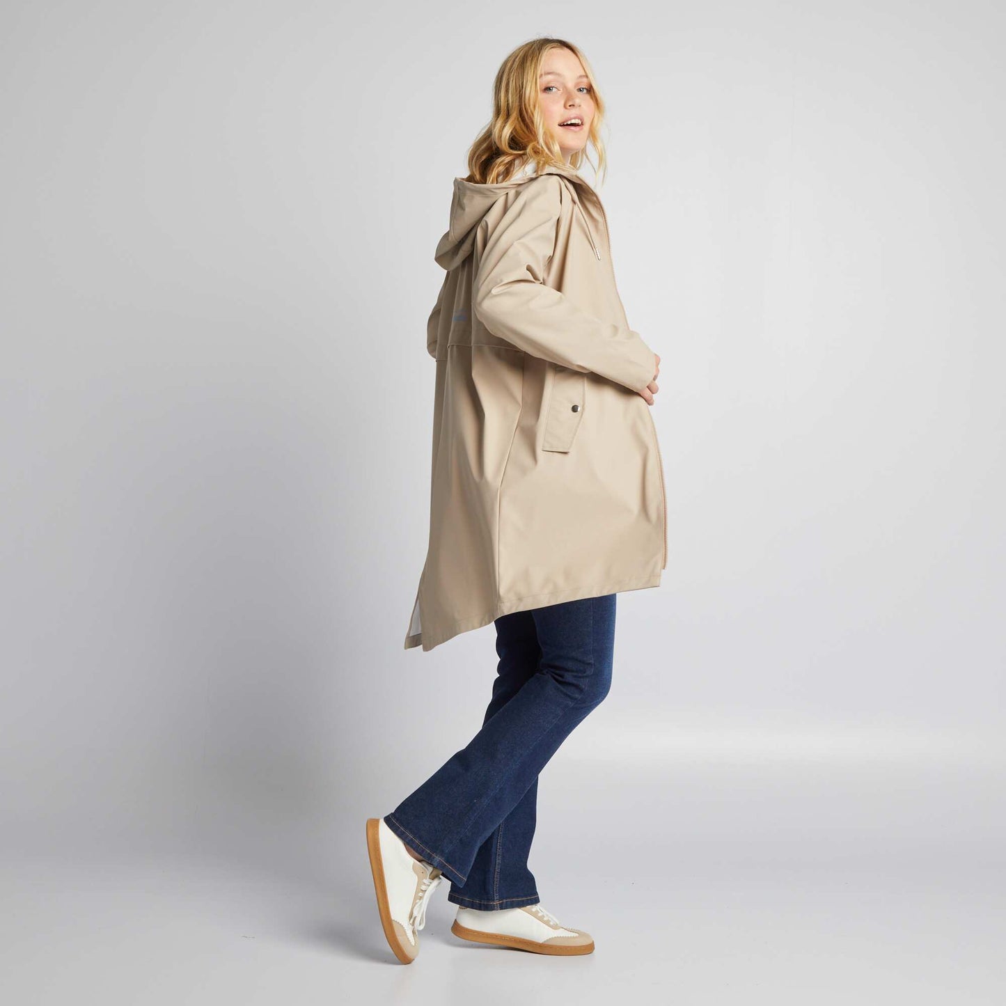 Long showerproof parka with reflective detailing BEIGE