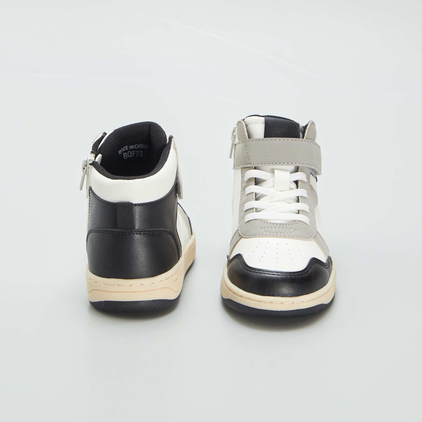 High-top trainers BLACK