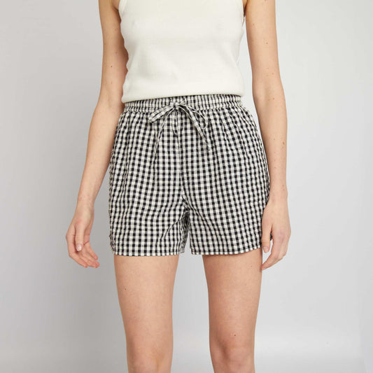 Gingham print waffled shorts BLACK