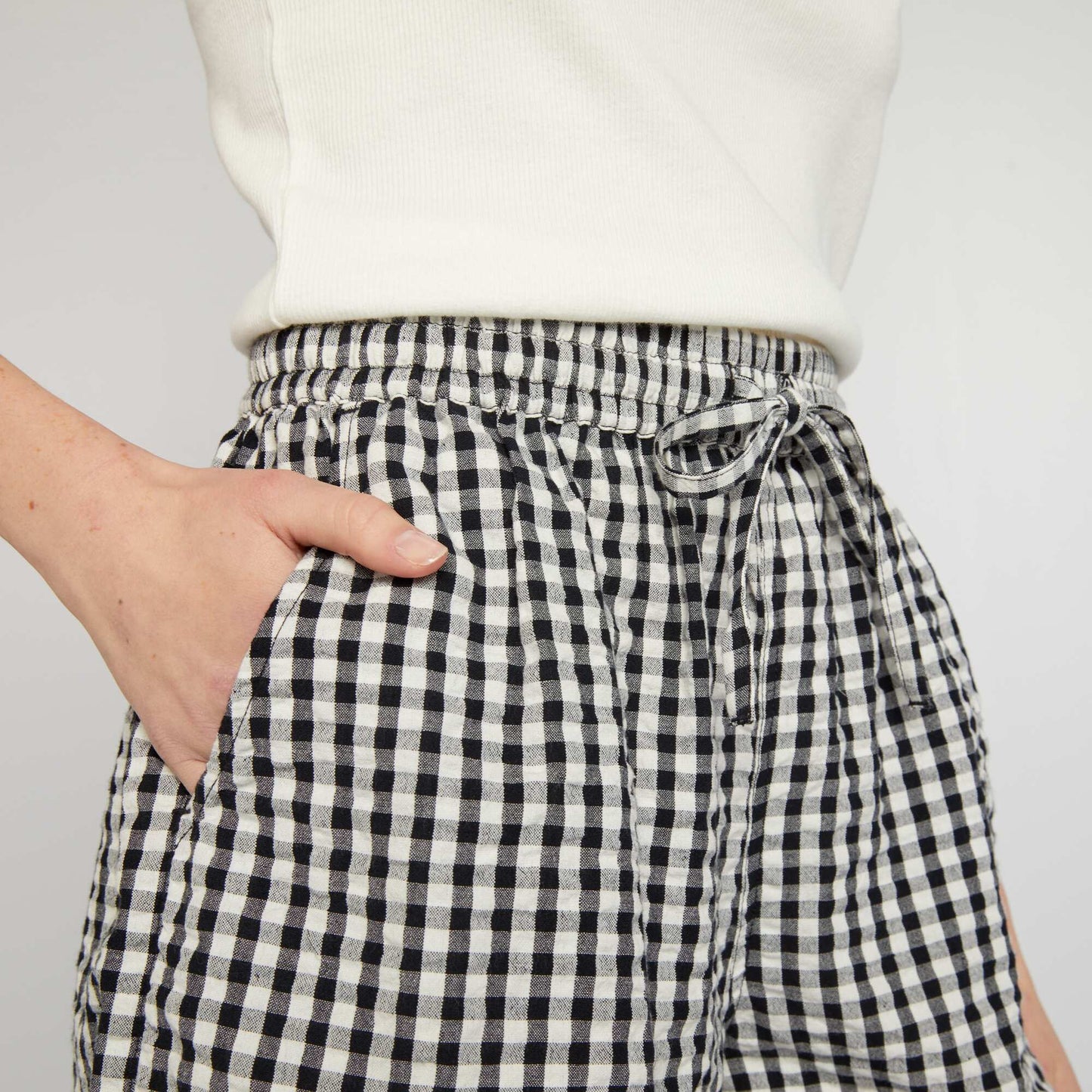 Gingham print waffled shorts BLACK