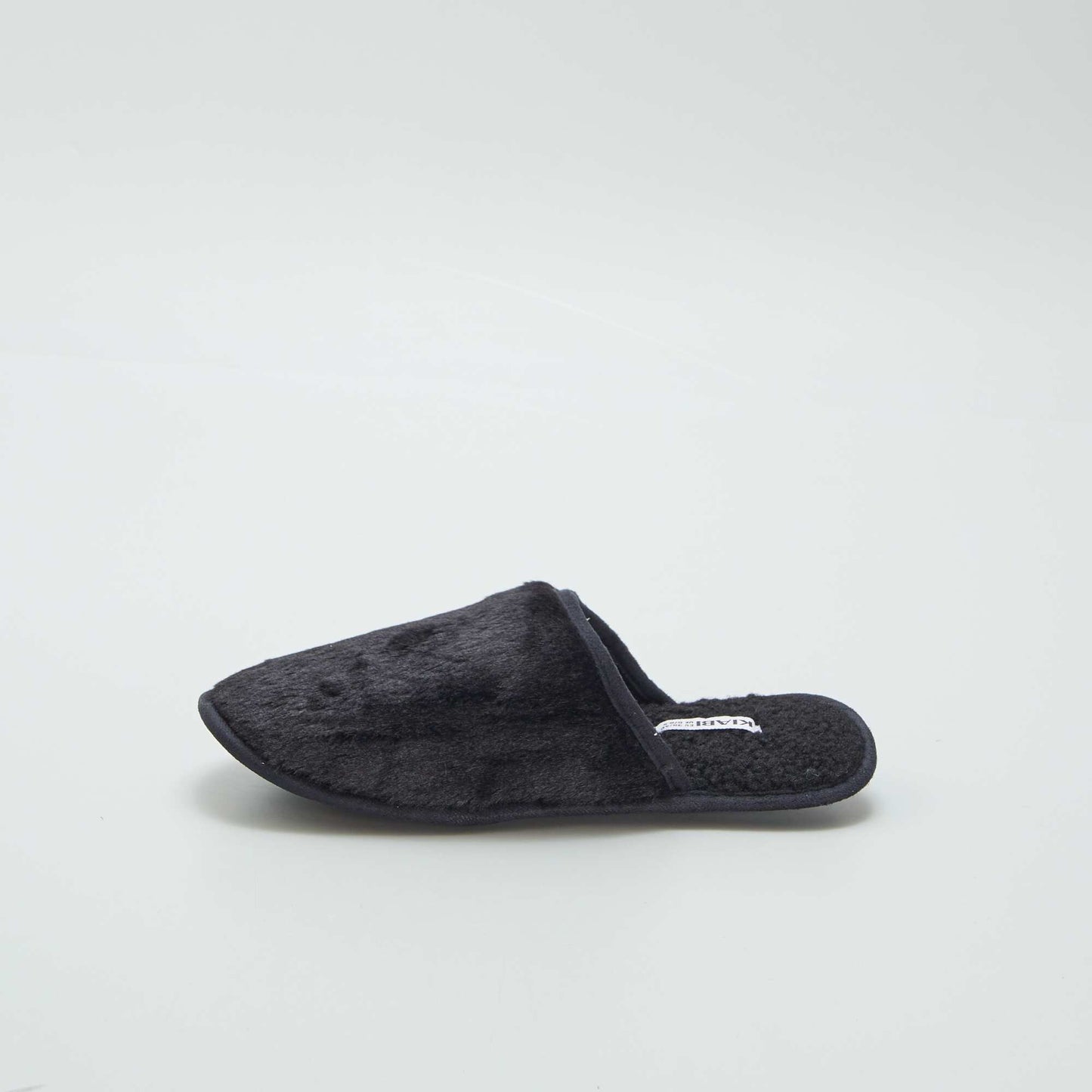 Mule slippers black