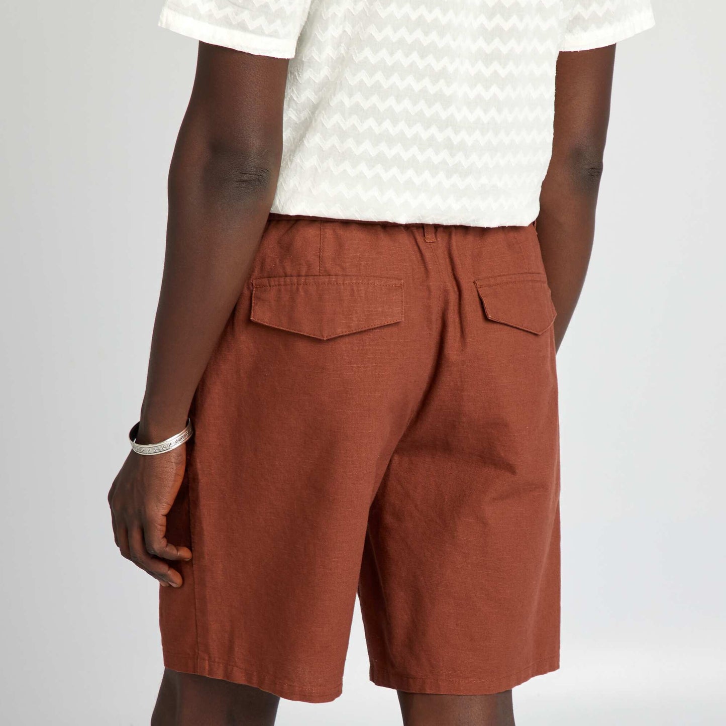 Bermuda shorts with hemp RED