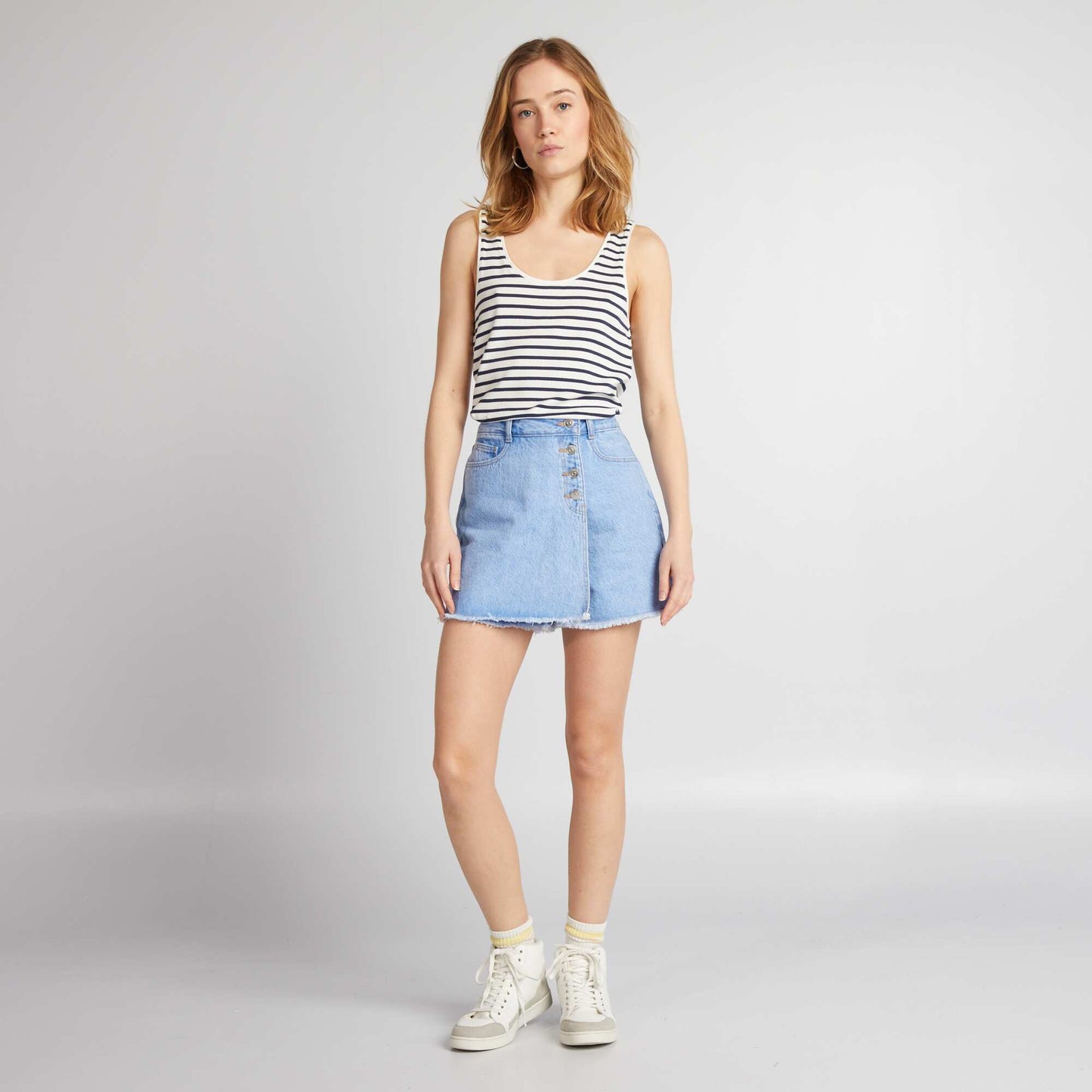 Denim skort with raw edging BLUE