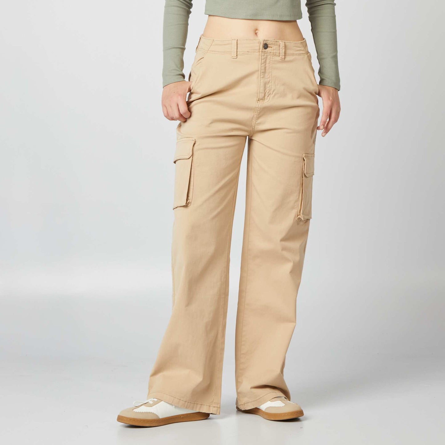 Loose-fit trousers with side pockets BEIGE