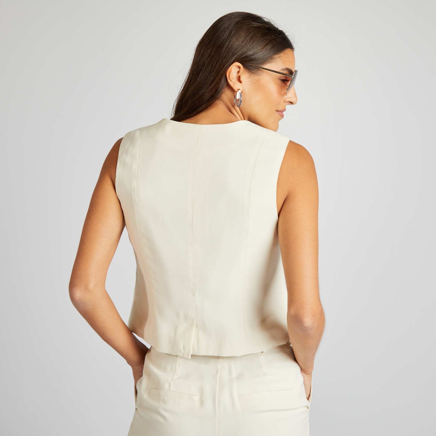 Sleeveless twill jacket BEIGE