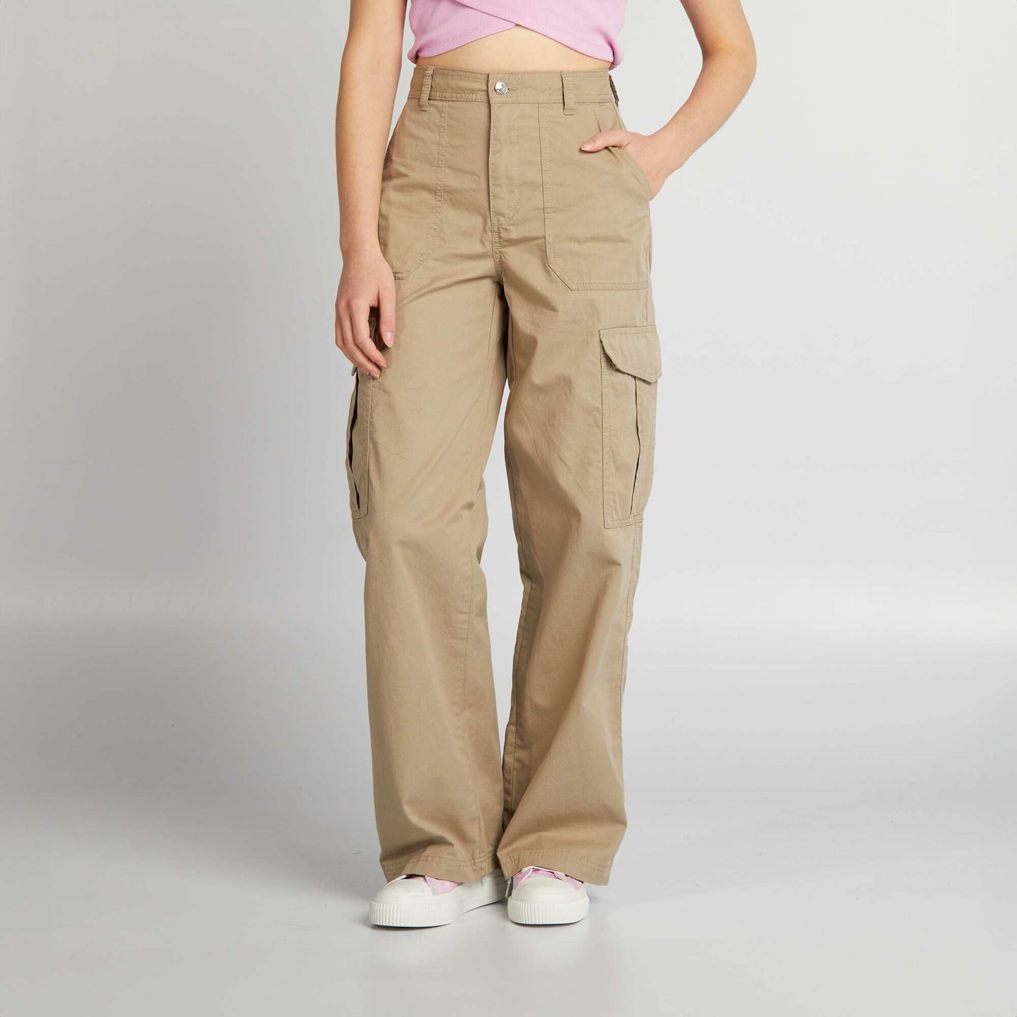 Wide-leg trousers with flap pockets BEIGE