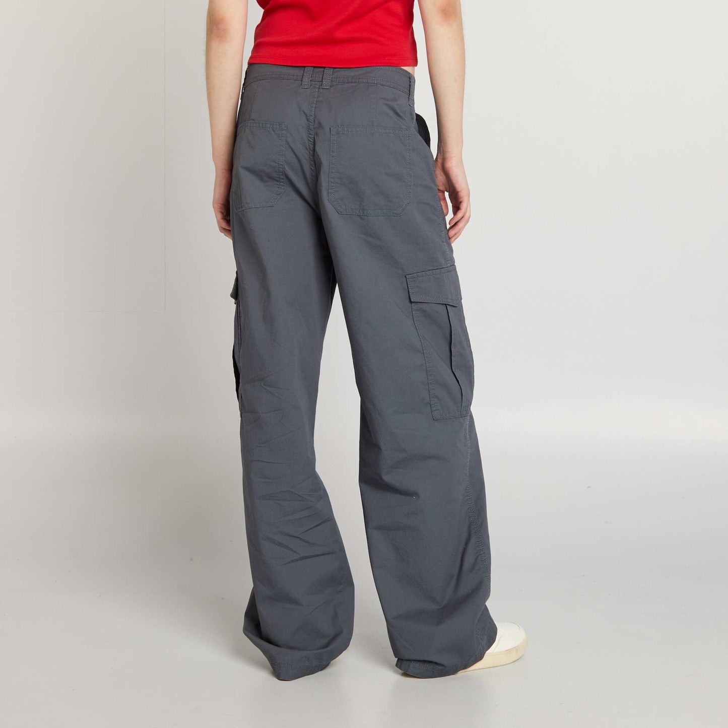 Wide-leg trousers with flap pockets GREY