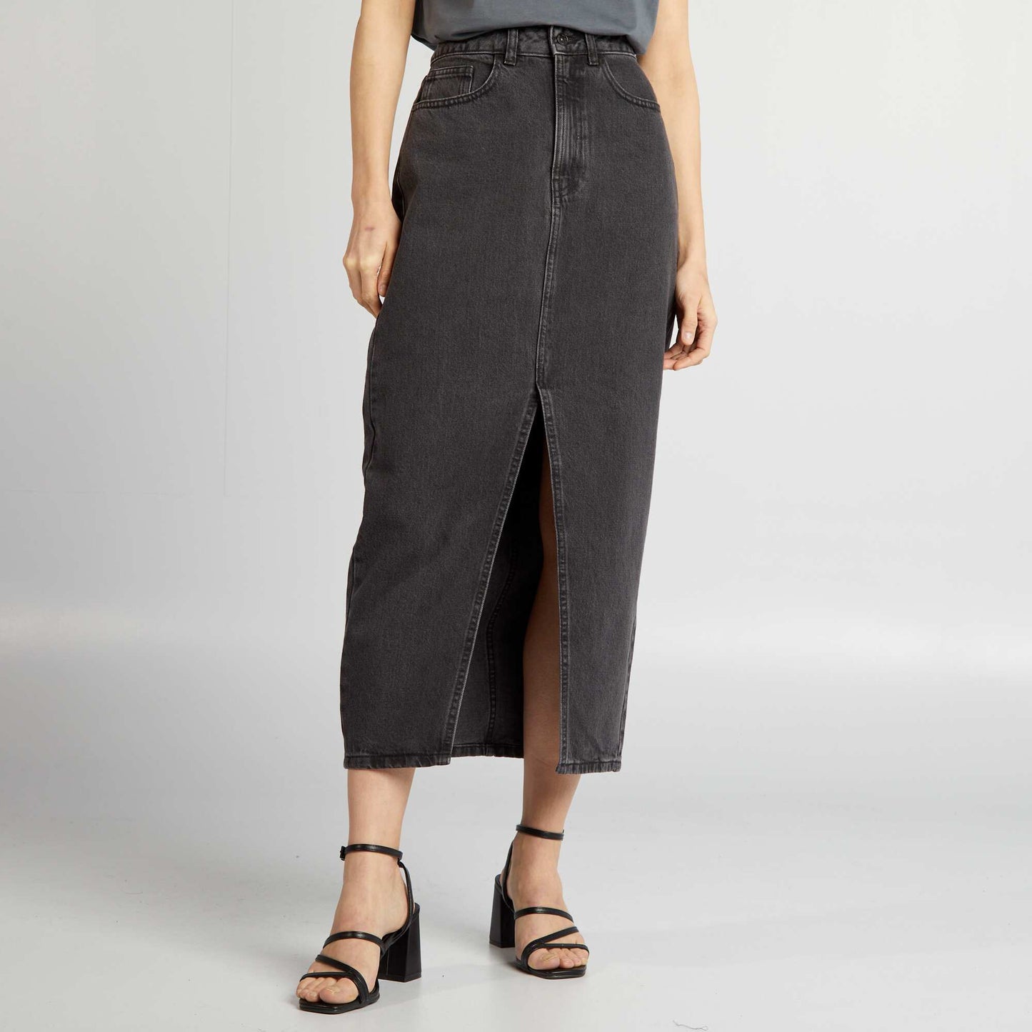 Denim midi skirt with slit GREY